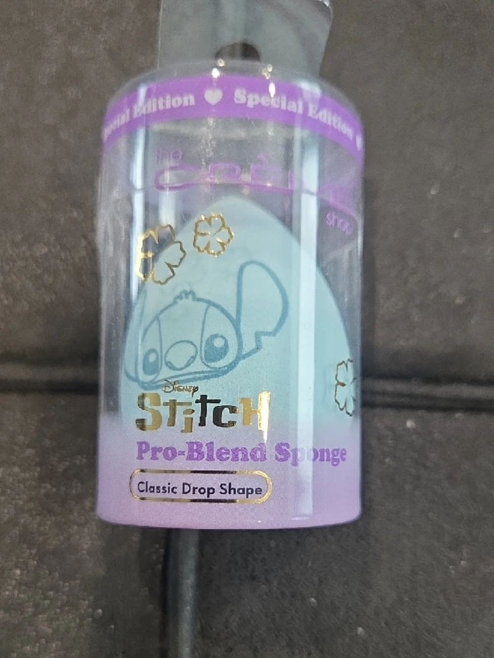 The Crème Shop x Disney Stitch Blue Pro-Blend Makeup Sponge